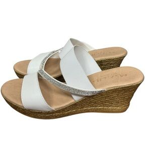 Mariella Italian White Leather Rhinestone Wedge Sandals 9